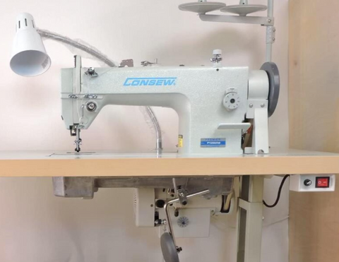 Máquina de coser y training básico de tapicería